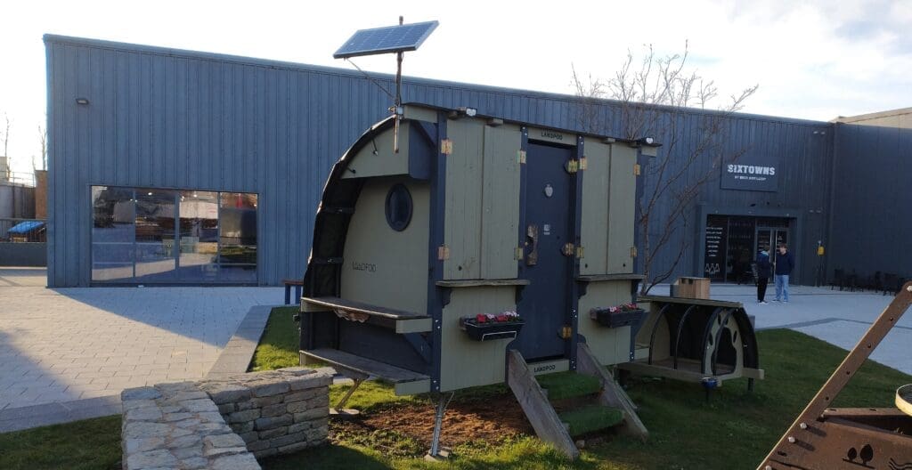 Mikro-Solaranlage auf einem Tiny Home